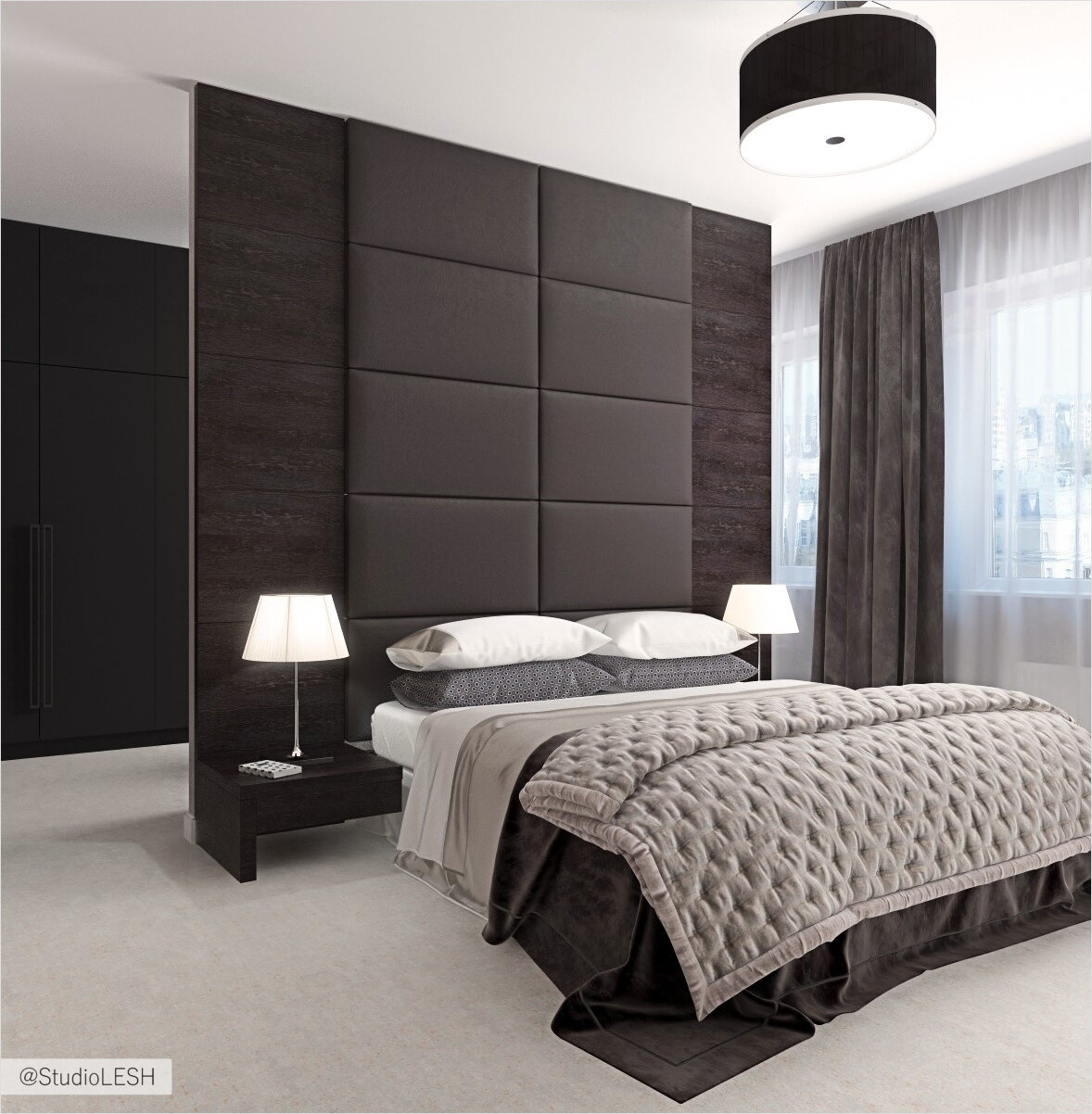 Спальня большая кровать