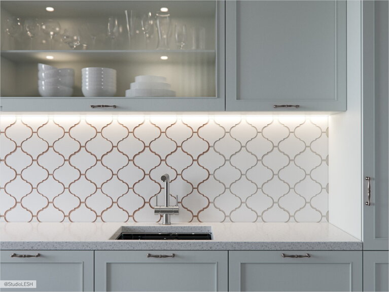 Фартук на кухне нестандартной геометрической формы