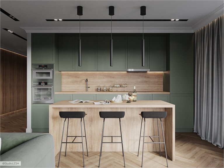 Кухонный остров из светлого дерева с дополнительной столовой зоной