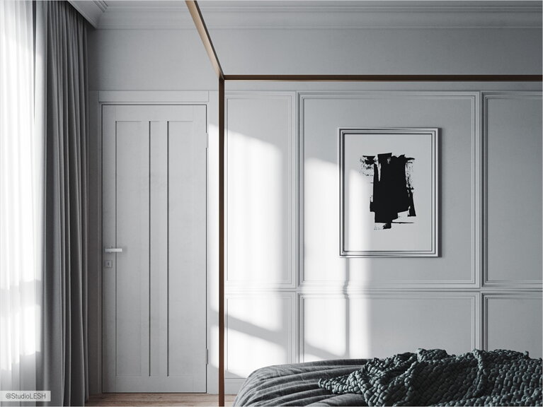 Светлая стена с дополнительным артом в спальне