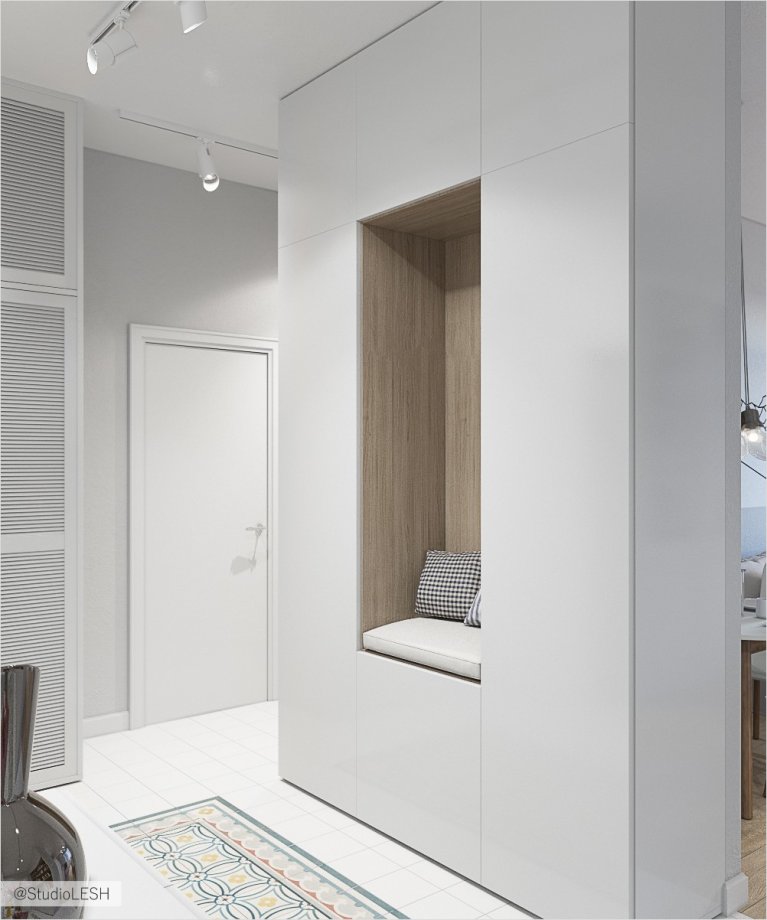 Современный шкаф в прихожей