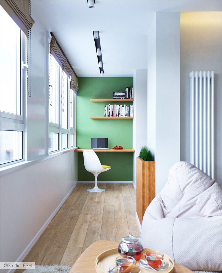 Рабочее место на балконе ЖК Самоцветы