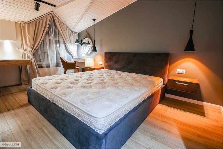 Лофт акценты в спальне